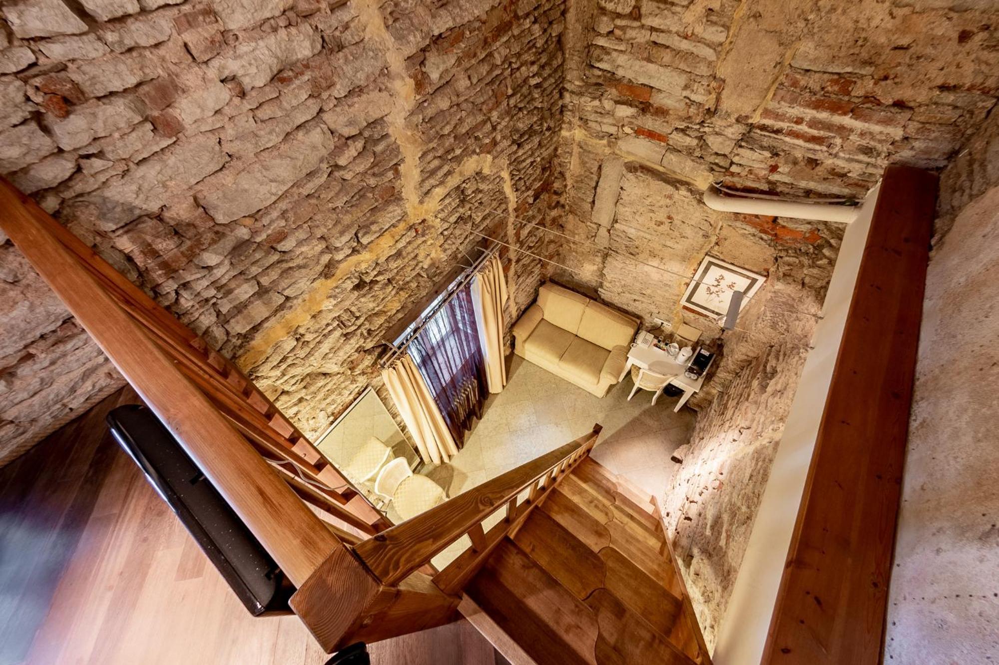 Meriton Old Town Garden Hotel Tallinn Room photo