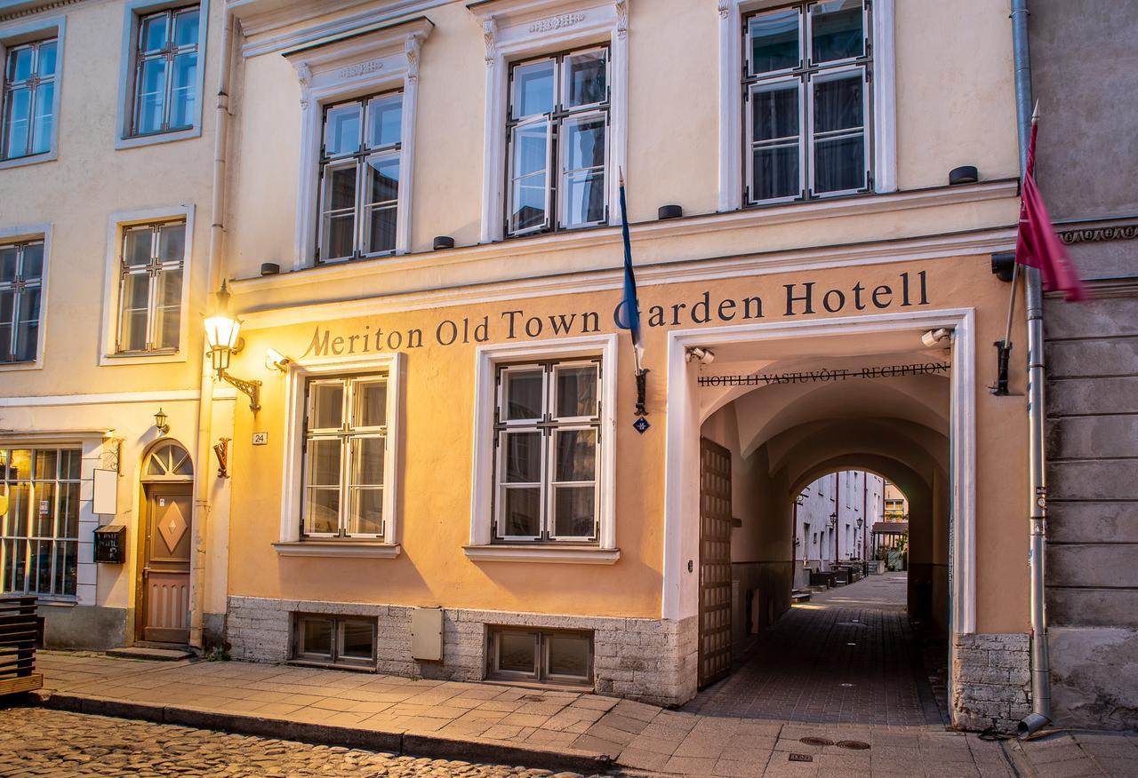 Meriton Old Town Garden Hotel Tallinn Exterior photo